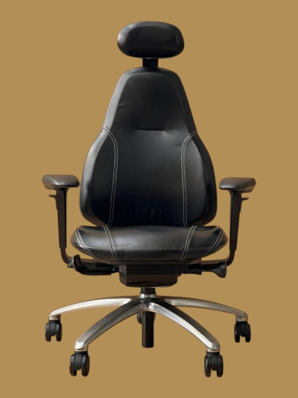 Refurbished RH Mereo 220 Genuine Leather Chair with Headrest – Black