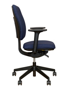Refurbished Senator Dash Chair – Blue Fabric image 4