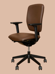 Refurbished Senator Dash Fully Adjustable Chair – Brown PU image 6
