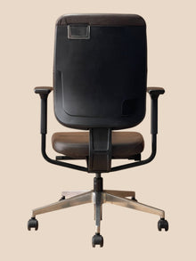 Steelcase Reply Brown Leather Office Chair – Refurbished image 6