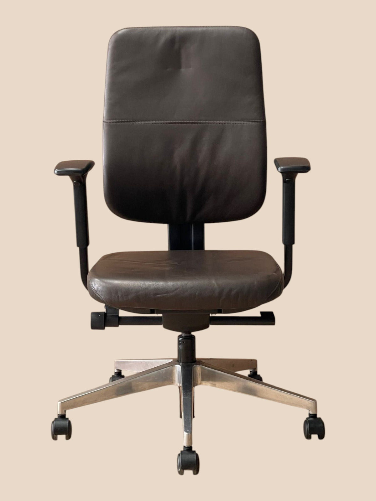 Steelcase Reply Brown Leather Office Chair – Refurbished