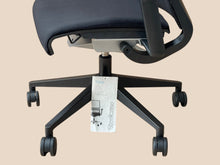 Steelcase Think V1 Black Mesh Ergonomic Chair – Refurbished image 5