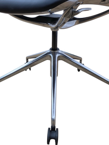Refurbished Dynamic Lucia Executive Office Chair – Black & Chrome image 7